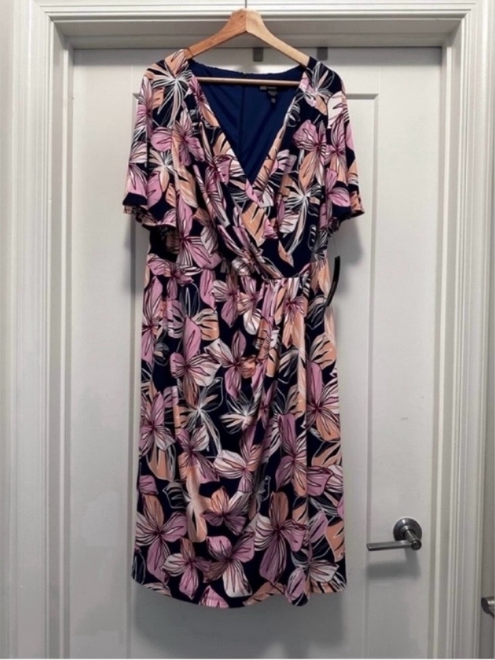 🩷💙 NWT! Lilac and Navy Blue Leana MAGGY LONDON Faux Wrap Dress - Size 18W